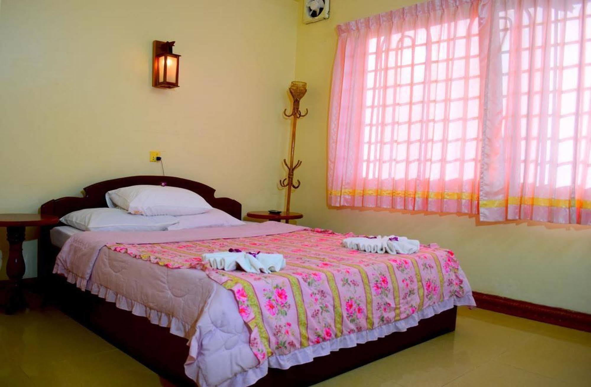 Okay Guesthouse Σιέμ Ρέαπ Εξωτερικό φωτογραφία